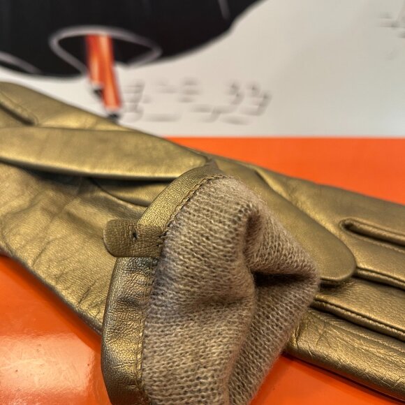 Stylish Long Gold Metallic Italian Leather & Cashmere Lined Gloves Size 7 - Picture 3 of 5